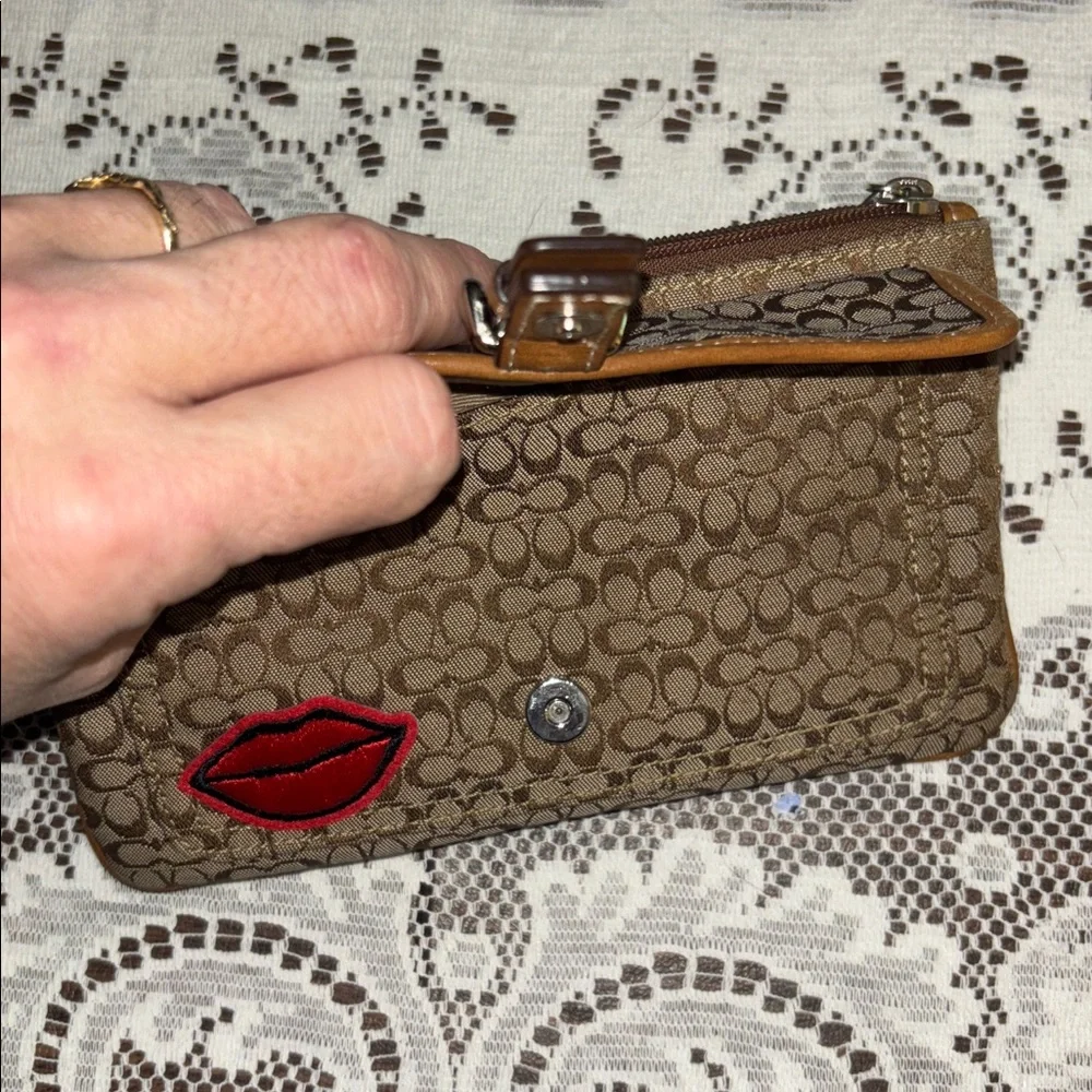 Coach  UPCYCLED soho buckle patches small c jaccard wristlet pouch